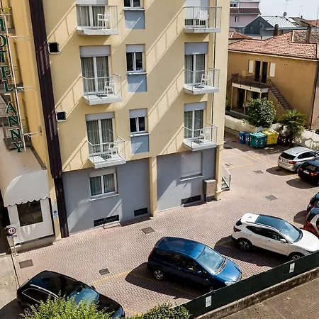 Anny 3* Lido di Jesolo