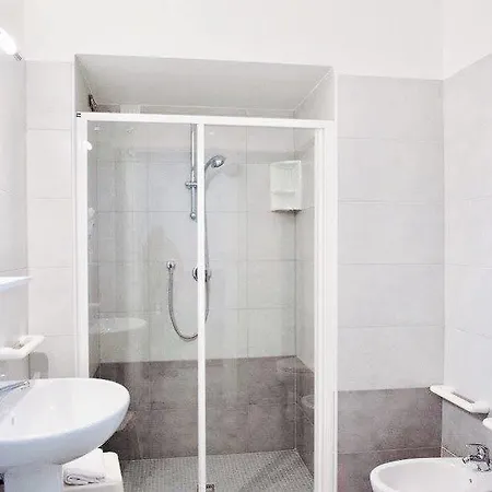 Anny Hotel 3*