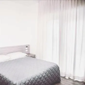 Hotel Anny 3*