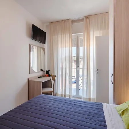 Hotel Anny 3*