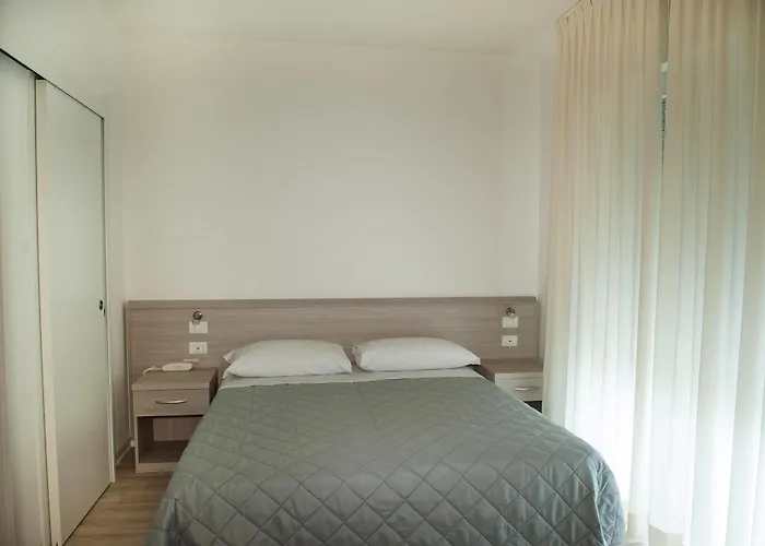 Anny Hotel 3*