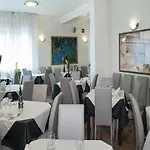 Anny Hotel 3*
